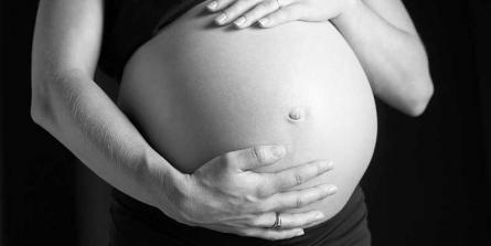 Nausées de la femme enceinte : les solutions naturelles